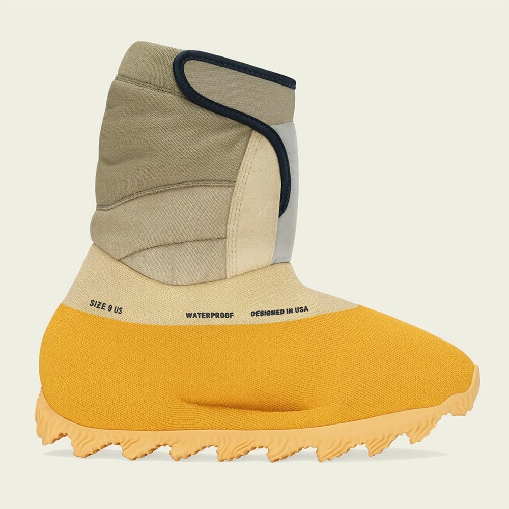 YEEZY KNIT RUNNER BOOT